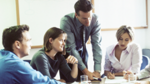 Tips for developing secure and flexible management policy for multiple users over the cloud-video
